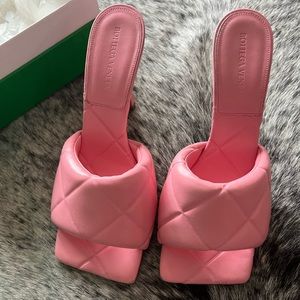 Bottega Veneta pink padded Lido Sandals